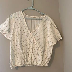 White crop top with think stripes